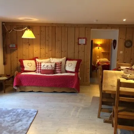 L Heribot Apartment *